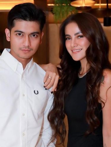 Teuku Ryan dan Olla Ramlan