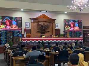 DPRD NTB Setujui Ranperda Perampingan OPD DPRD NTB Setujui Ranperda Perampingan OPD