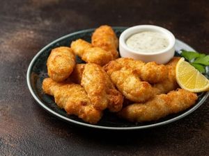 3 Resep Olahan Ikan Sederhana & Menggoda, Cocok untuk Santapan Keluarga 3 Resep Olahan Ikan Sederhana & Menggoda, Cocok untuk Santapan Keluarga