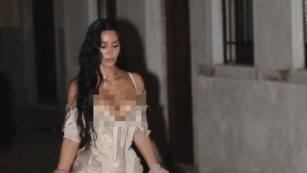 7 Gaya Kim Kardashian Dikritik bak Penunggu Rumah Bordil, Terlalu Seksi