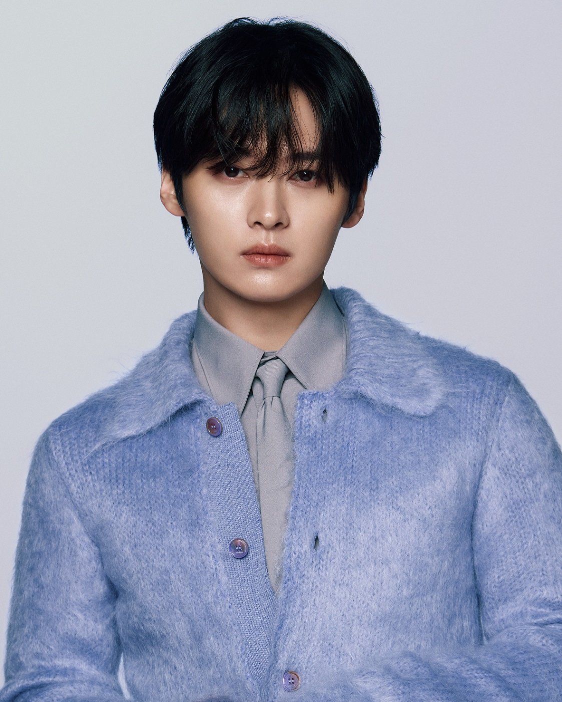 Lee Know Stray Kids Lee Know Stray Kids diumumkan sebagai global brand ambassador Gucci.