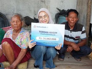 Sahabat Baik Bantu Mbah Mujanah Penjual Ikan Asin Renovasi Rumah