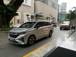 Wujud Depan-Belakang Mirip Daihatsu Xenia, tapi Kok Logonya Beda?