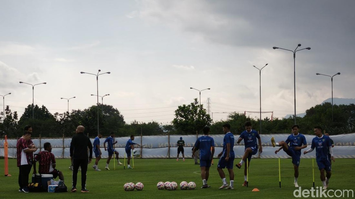 Sebuah sesi latihan Persib Bandung. Foto: Bima Bagaskara/detikJabar