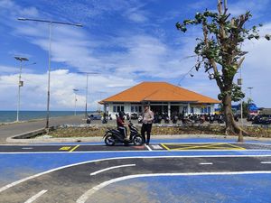 Dikelilingi Lautan, Polres Gresik Buka Layanan SIM di Bawean Dikelilingi Lautan, Polres Gresik Buka Layanan SIM di Bawean