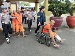 Balas Dendam, 3 Pria di Serang Tikam Warga hingga Tewas