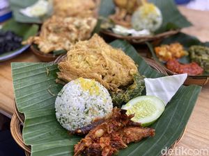 Sego Ndok Mbak Asih: Nasi Telur Komplet Rp 20 Ribuan yang Viral di Bekasi Sego Ndok Mbak Asih: Nasi Telur Komplet Rp 20 Ribuan yang Viral di Bekasi