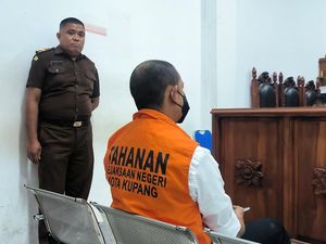Eks Kapolres Ngada Didakwa Pasal Perlindungan Anak dan ITE Kasus Pencabulan Eks Kapolres Ngada Didakwa Pasal Perlindungan Anak dan ITE Kasus Pencabulan