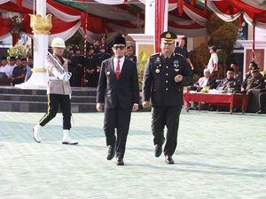 Bupati OKU  Teddy Meilwansyah Pimpin Upacara HUT Bhayangkara ke-79 Bupati OKU  Teddy Meilwansyah Pimpin Upacara HUT Bhayangkara ke-79