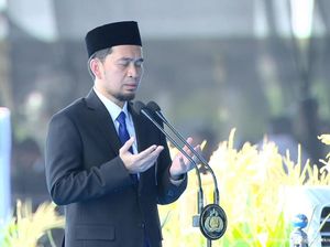 Video Doa UAH: Harap Hari Bhayangkara Jadi Penyatu Anak-anak Bangsa Video Doa UAH: Harap Hari Bhayangkara Jadi Penyatu Anak-anak Bangsa