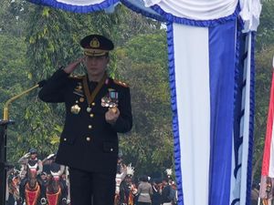 Pesan Kapolda Bali Saat Pimpin Upacara Hari Bhayangkara ke-79