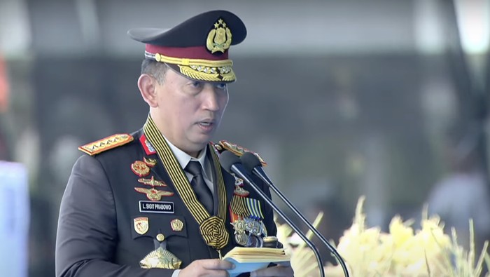 Kapolri Jenderal Listyo Sigit Prabowo Kapolri Jenderal Listyo Sigit Prabowo di Hari Bhayangkara ke-79