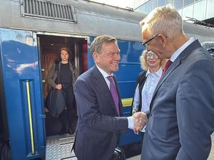 Menlu Jerman Ingin Lebih Banyak Industri Patungan Bikin Senjata di Ukraina Menlu Jerman Ingin Lebih Banyak Industri Patungan Bikin Senjata di Ukraina