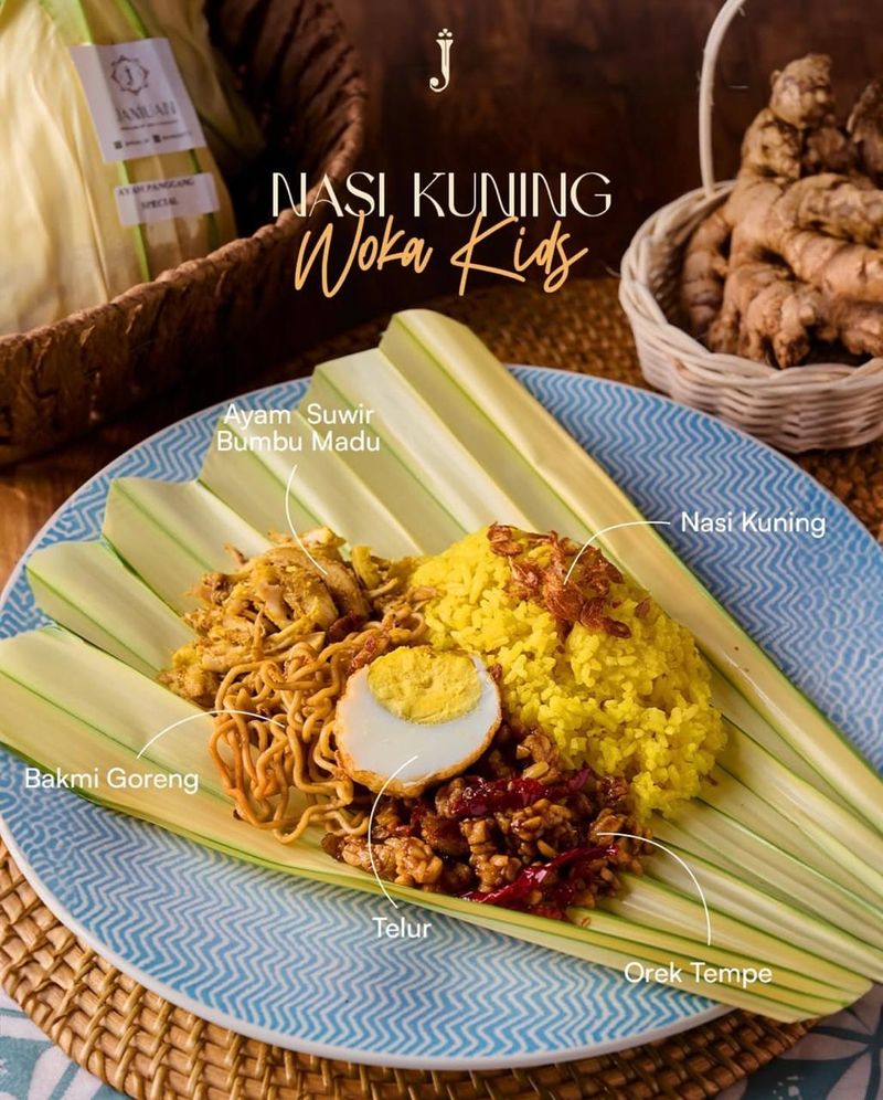 Nasi Kuning di Jakarta