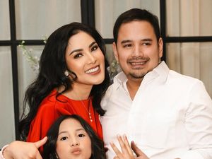 Nindy Ayunda Ungkap Pesan Menyentuh di Ultah Dito Mahendra Nindy Ayunda Ungkap Pesan Menyentuh di Ultah Dito Mahendra