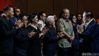 Momen Chairul Tanjung Hadiri Peluncuran Video Musik Save Our World Milik SBY