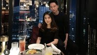 Potret Kevin Sanjaya Makan bareng Istri di Australia hingga Eropa