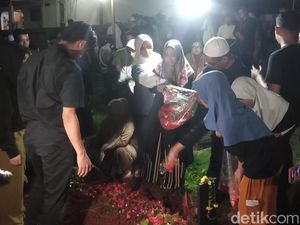 Video: Duka Mansyur S atas Wafatnya Hamdan ATT Video: Duka Mansyur S atas Wafatnya Hamdan ATT