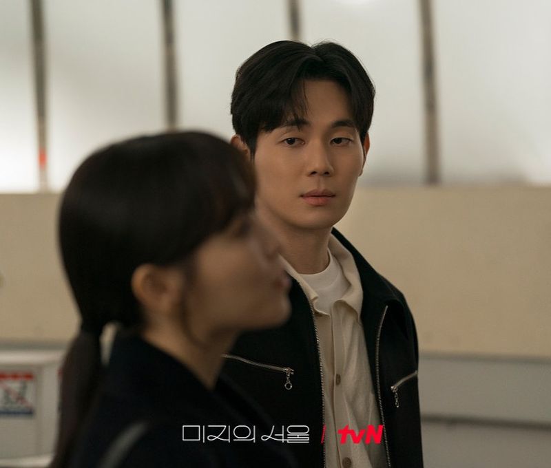 Ryu Kyung Soo dalam drama Korea Our Unwritten Seoul