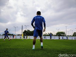 Persib TC ke Thailand, Saddil Ramdani Ingin Kembali ke Top Performa