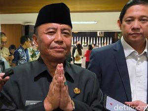 Permintaan Maaf Sekda Jabar soal Polemik Bonus Persib Permintaan Maaf Sekda Jabar soal Polemik Bonus Persib