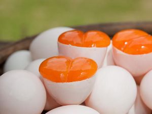 Mengenal Khai Krop, Telur Asin Thailand yang Lagi Viral