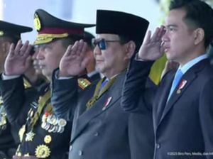 Upacara Hari Bhayangkara Ke-79 di Monas Dimulai, Prabowo Jadi Irup