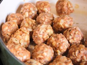 Resep Bola-bola Tempe, Camilan Murah Meriah yang Lezat Resep Bola-bola Tempe, Camilan Murah Meriah yang Lezat
