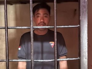 Brimob Gadungan 3 Kali Perkosa ABG di Rumah Kosong Berujung Ditangkap Brimob Gadungan 3 Kali Perkosa ABG di Rumah Kosong Berujung Ditangkap