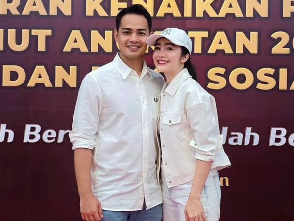 Febby Rastanty Happy Suami Naik Pangkat dan Terjun Payung di HUT Bhayangkara