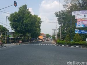 Gerbang Tol Prambanan Beroperasi, Jalur Arteri Klaten Berangsur Lengang Gerbang Tol Prambanan Beroperasi, Jalur Arteri Klaten Berangsur Lengang