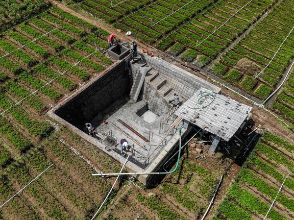 Kemarau Mendekat, Kolam Air Jadi Andalan Petani di Batu Jatim