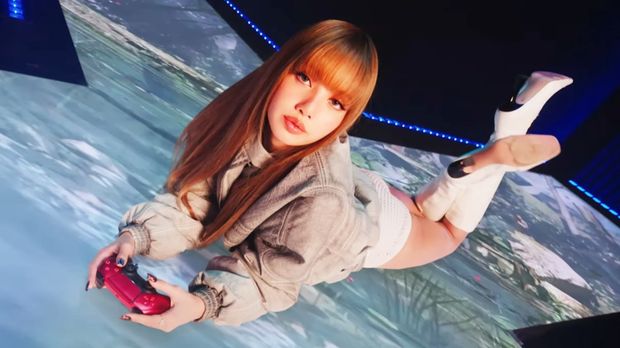 Lisa BLACKPINK jadi model iklan Sony PlayStation
