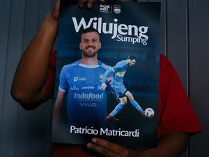Persib Datangkan Patricio Matricardi, 8 Slot Pemain Asing Lengkap Persib Datangkan Patricio Matricardi, 8 Slot Pemain Asing Lengkap
