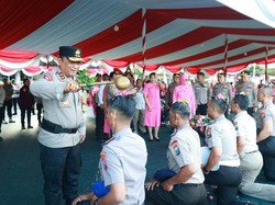 Kado HUT ke-79 Bhayangkara, 2.967 Personel Polda Jatim Naik Pangkat Kado HUT ke-79 Bhayangkara, 2.967 Personel Polda Jatim Naik Pangkat