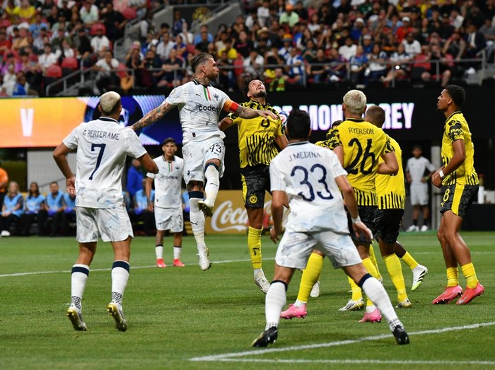 ATLANTA, USA - JULY 1: Players compete during the FIFA Club World Cup 2025 round of 16 match between Borussia Dortmund - CF Monterrey at Mercedes-Benz Stadium in Atlanta, Georgia, United States on July 1, 2025. (Photo by Peter Zay/Anadolu via Getty Images)