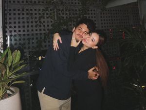 Selamat 7 Tahun Pernikahan Rizky Alatas dan Adzana Bing Slamet Selamat 7 Tahun Pernikahan Rizky Alatas dan Adzana Bing Slamet