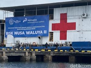 Warga Pelosok Tak Lagi Rogoh Kocek Dalam Berkat Kapal Rumah Sakit PIS Warga Pelosok Tak Lagi Rogoh Kocek Dalam Berkat Kapal Rumah Sakit PIS