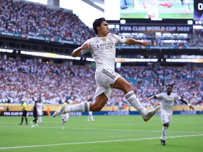 Soccer Football - FIFA Club World Cup - Round of 16 - Real Madrid v Juventus - Hard Rock Stadium, Miami Gardens, Florida, U.S. - July 1, 2025 Real Madrid's Gonzalo Garcia celebrates scoring their first goal REUTERS/Hannah Mckay     TPX IMAGES OF THE DAY