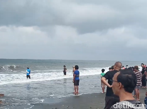 Video: 4 Korban KMP Tunu Pratama Ditemukan Tewas Terdampar di Pantai Bali