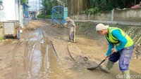 Biang Kerok Banjir Cimahi: Bangunan Liar hingga Sungai Dangkal