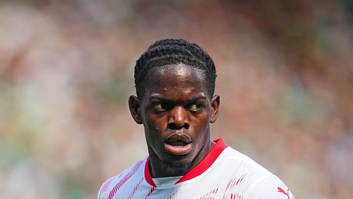Castello Lukeba Castello Lukeba of RB Leipzig looks on during the 1. Bundesliga match between Werder Bremen and RB Leipzig at Weserstadion, Bremen, Germany on May 10, 2025. (Photo by Ulrik Pedersen/NurPhoto)NO USE FRANCE