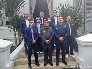 Andra Soni Bertemu Andika Hazrumy, Bahas Peran Pemuda dalam Pembangunan Andra Soni Bertemu Andika Hazrumy, Bahas Peran Pemuda dalam Pembangunan