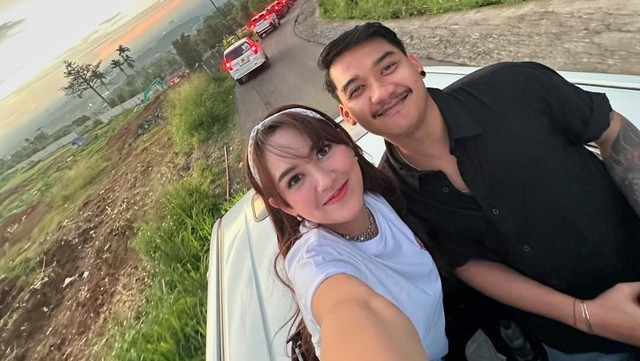 Berita Viral Selebriti dari InsertLive : Happy Asmara Diduga Keguguran, Curhatan Sendu di Instagram jadi Sorotan