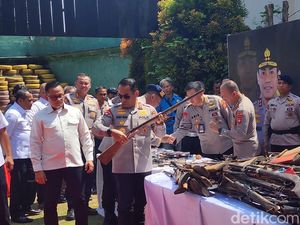 614 Pucuk Senpira dan Amunisi Dimusnahkan Polda Sumsel