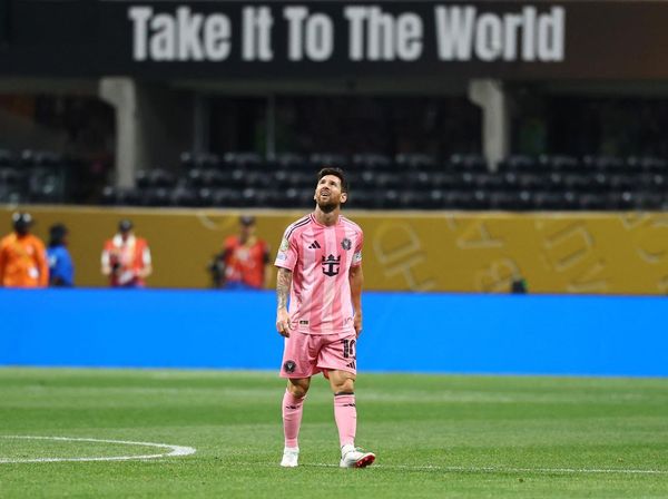 Proyeksi Liar Messi: Pilih Man City, Al Hilal, atau Barca?