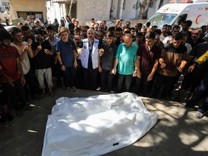 Direktur RS Indonesia di Gaza Tewas, Komisi I DPR Kutuk Serangan Brutal Israel