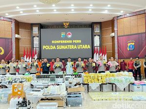 Polda Sumut Amankan 1,2 Ton Sabu Polda Sumut Amankan 1,2 Ton Sabu