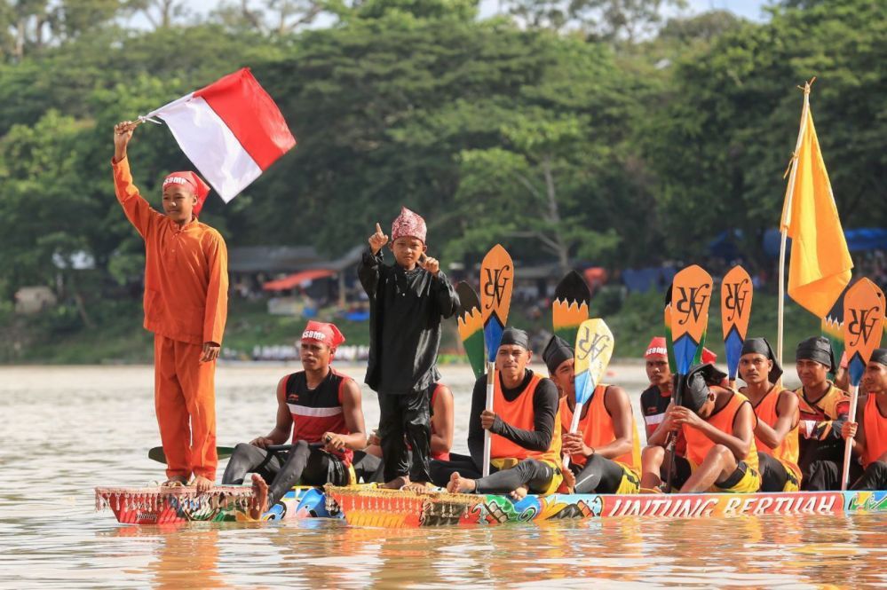 Pacu Jalur Riau. Dok Media Center Riau