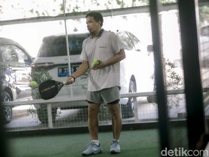 Servis Padel Masih Sering Salah? Ini Cara Benarnya Biar Nggak Fault Servis Padel Masih Sering Salah? Ini Cara Benarnya Biar Nggak Fault